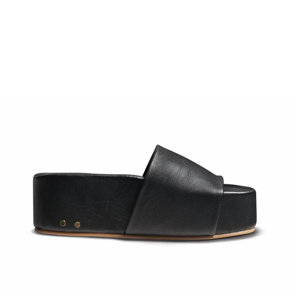 NEW BEEK women's albatross leather platform sandal in black